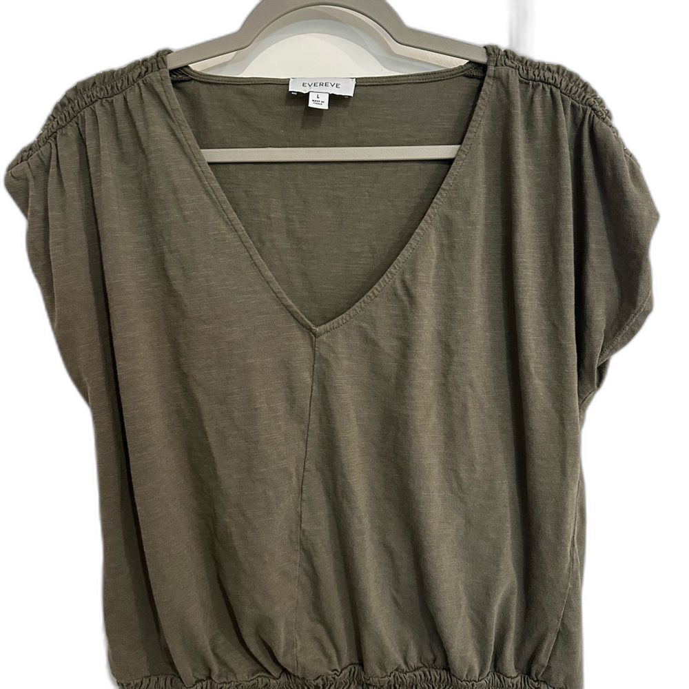 Evereve Khaki V-Neck Blouse